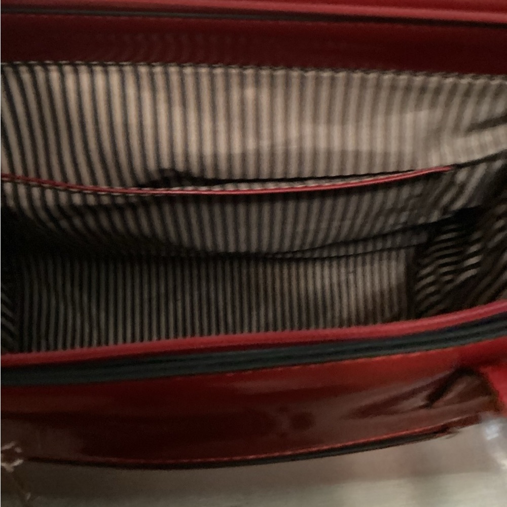 Red Quilted Handbag & Wallet Set - Picture 11 of 11